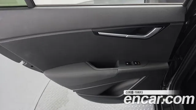 Kia Niro The All New Niro Prestige — Фото автомобиля 23