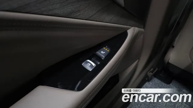 Kia K8 K8 Hybrid — Фото автомобиля 19