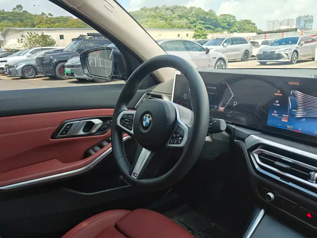 BMW 3 Series — Фото автомобиля 10