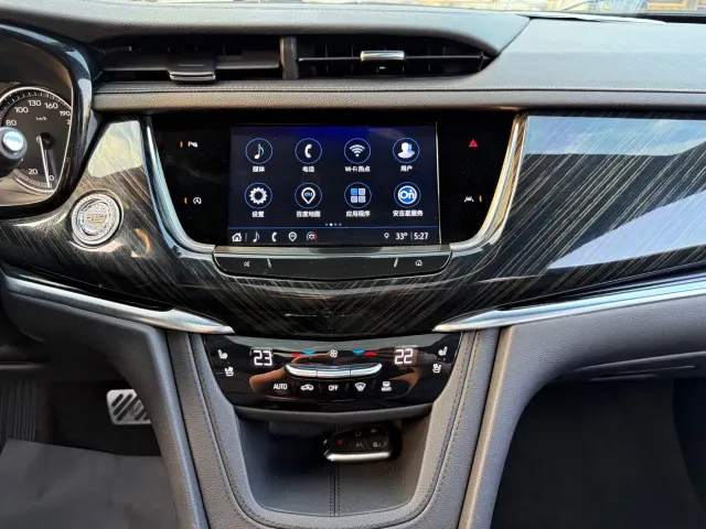 Cadillac XT6 — Фото автомобиля 16