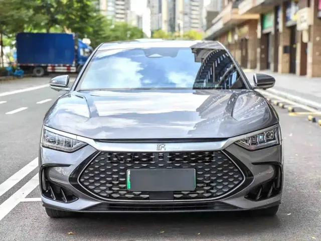 BYD Han — Фото автомобиля 2