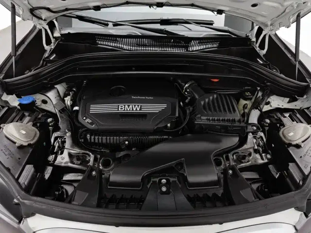 BMW X1 — Фото автомобиля 6