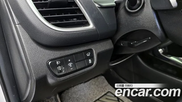 Kia Seltos Бензин 1.6 турбо 2WD — Фото автомобиля 18