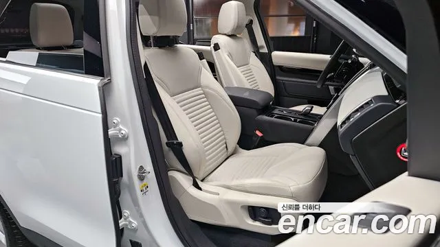 Land Rover Discovery — Фото автомобиля 11