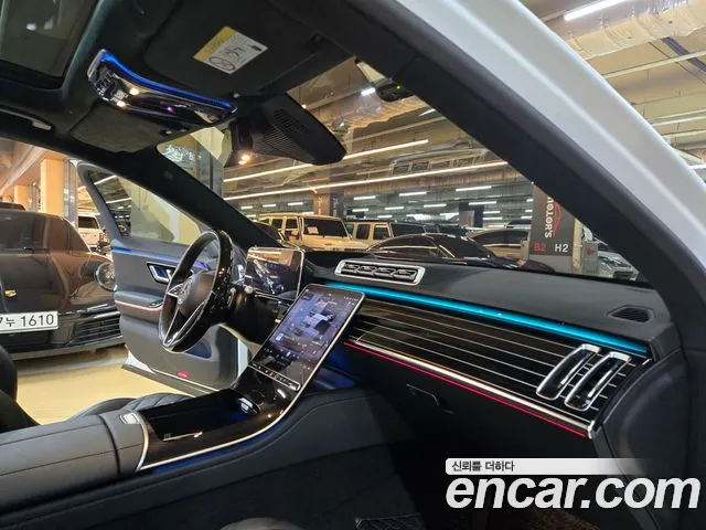 Mercedes-Benz S-Class — Фото автомобиля 13