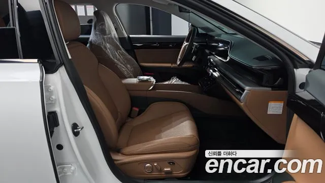 Hyundai Grandeur GN7 — Фото автомобиля 15