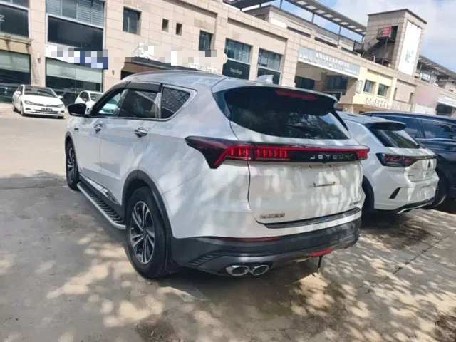 Jetour X70 Plus — Фото автомобиля 4