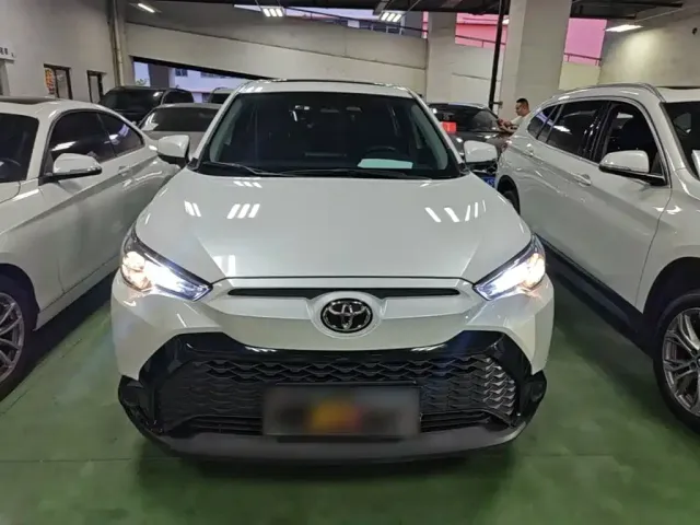 Toyota Frontlander — Фото автомобиля 2