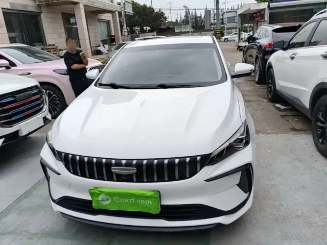 Geely Binrui — Фото автомобиля 2