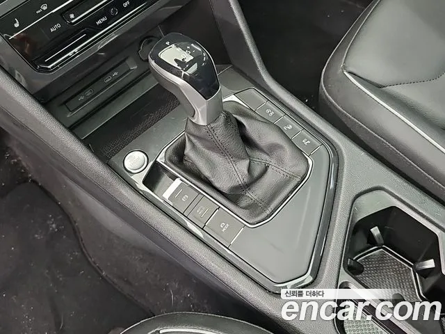Volkswagen Tiguan Tiguan 2 поколение 2.0 TDI Prestige — Фото автомобиля 11