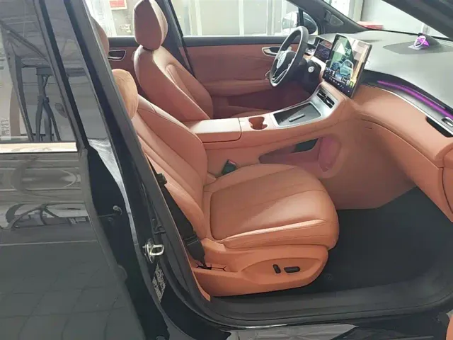 Shangjie SUV — Фото автомобиля 24