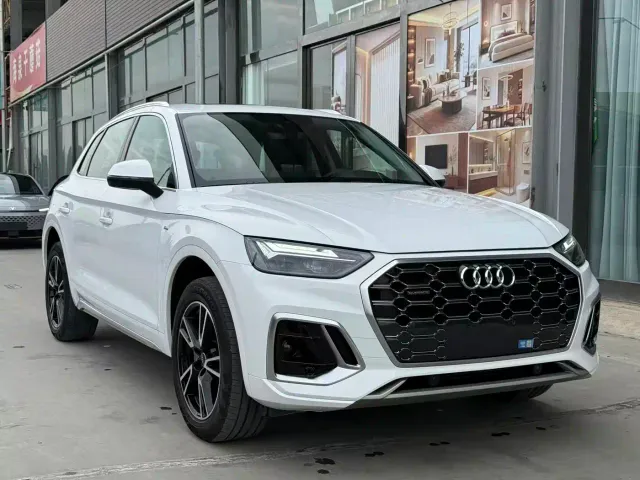 Audi Audi Q5L 2024 Model 40 TFSI Fashion Dynamic — Фото автомобиля 2