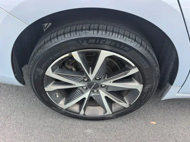 GAC Aion S Plus — Фото автомобиля 16