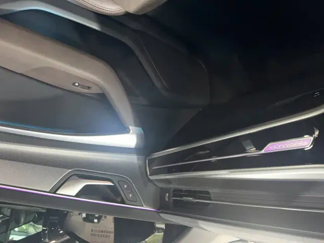 Audi A7L — Фото автомобиля 3