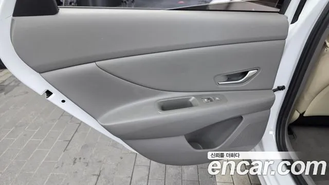 Hyundai AVANTE Новый Avante (CN7) — Фото автомобиля 23
