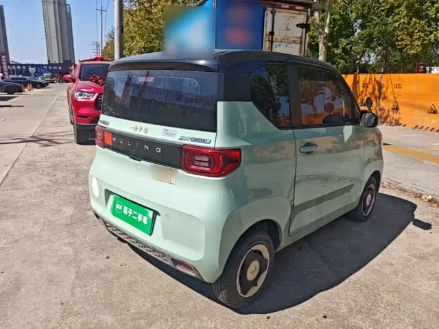 Wuling Hongguang Mini EV — Фото автомобиля 6