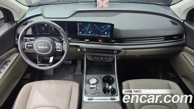 Kia Carnival Generation 4 — Фото автомобиля 7