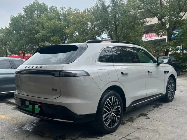Exeed EX7 — Фото автомобиля 14