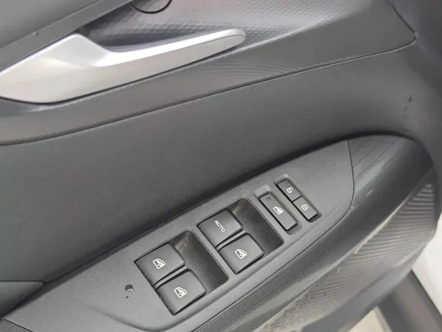 Changan Lamore — Фото автомобиля 24