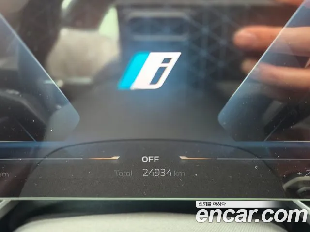 BMW i7 — Фото автомобиля 8