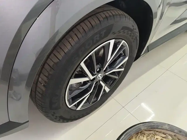 GAC Trumpchi GS4 — Фото автомобиля 22