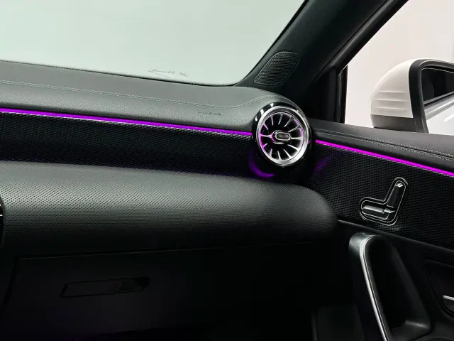 Mercedes-Benz A-Class — Фото автомобиля 18