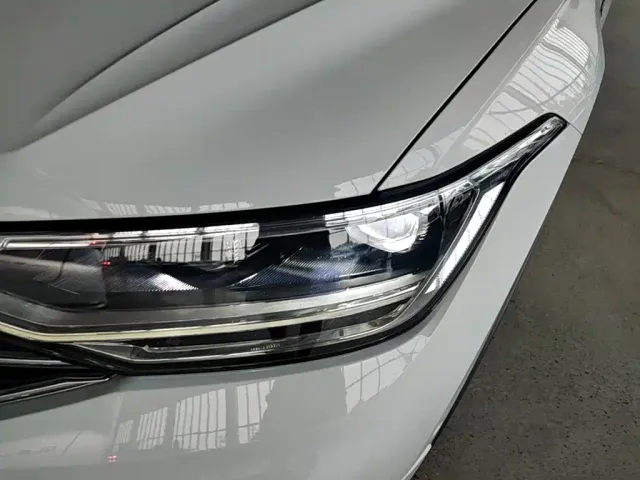 Volkswagen Tiguan L PHEV — Фото автомобиля 23