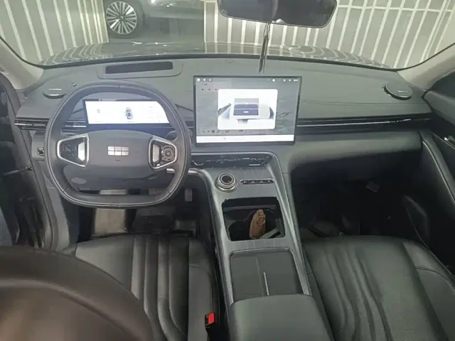 Geely Galaxy E5 — Фото автомобиля 9