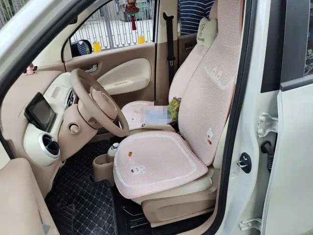 Wuling Hongguang Mini EV — Фото автомобиля 11