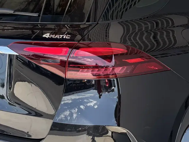 Mercedes-Benz GLE-Class — Фото автомобиля 27