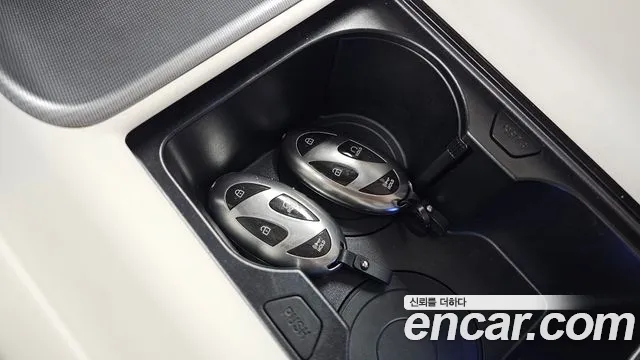 Hyundai Grandeur GN7 — Фото автомобиля 21