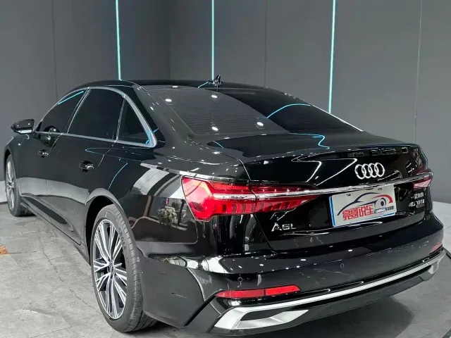 Audi A6L — Фото автомобиля 8
