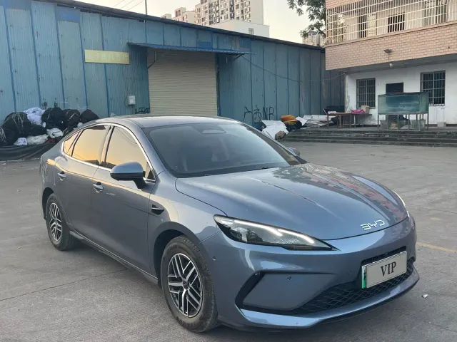 BYD Seal 05 DM-i — Фото автомобиля 3