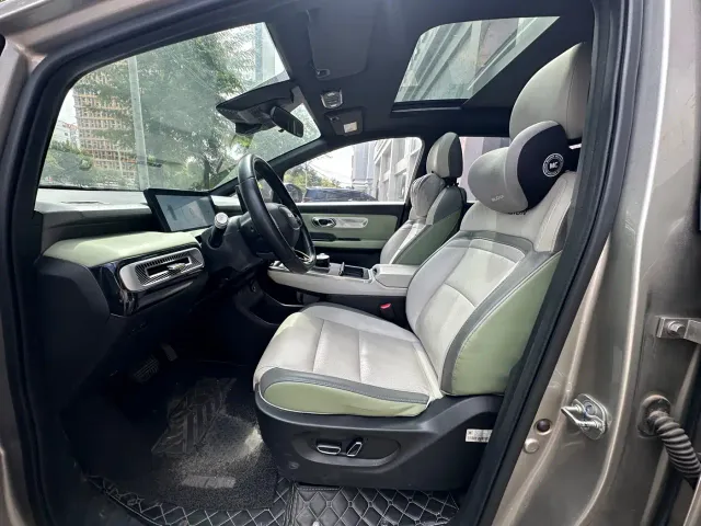 GAC Aion Y — Фото автомобиля 7