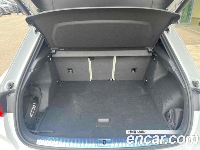 Audi Q3 40 TFSI quattro Premium — Фото автомобиля 18