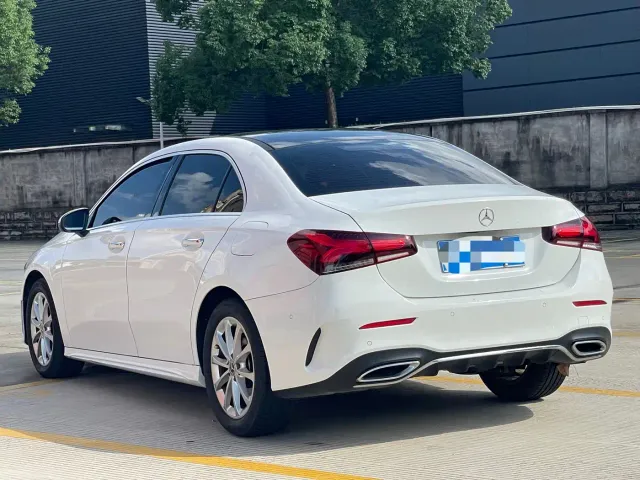 Mercedes-Benz A-Class — Фото автомобиля 5