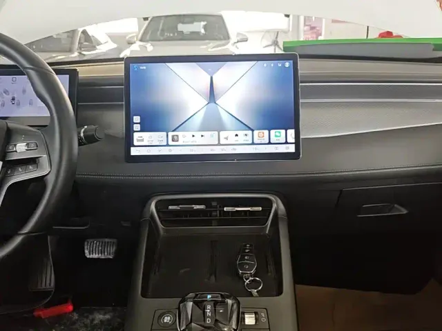 BYD Qin PLUS — Фото автомобиля 12