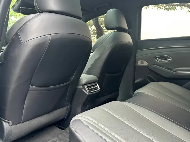BYD Qin L 2024 DM-i 120KM Superior Edition — Фото автомобиля 12