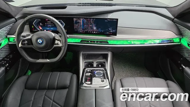 BMW 7 Series G70 — Фото автомобиля 6