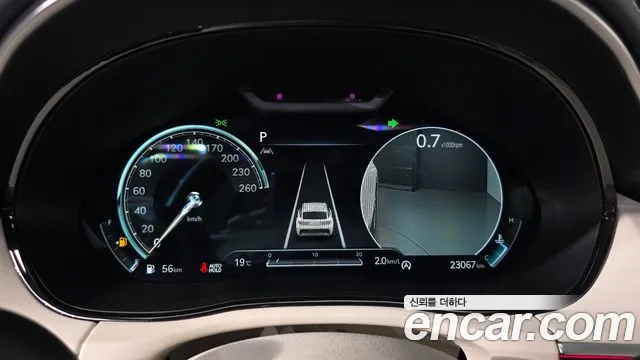 Genesis GV70 — Фото автомобиля 11