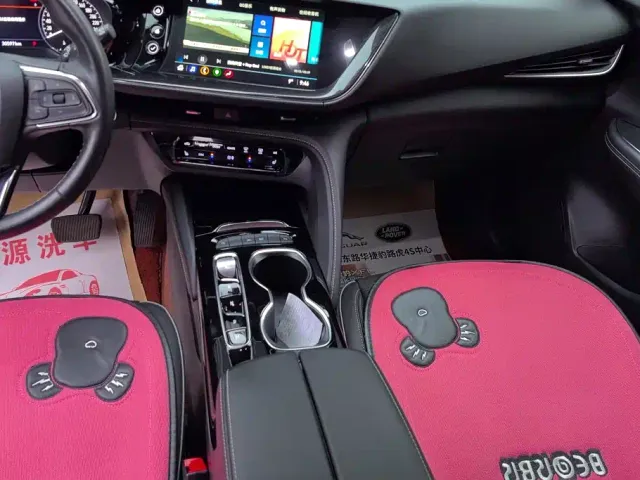 Buick Envision Plus — Фото автомобиля 16