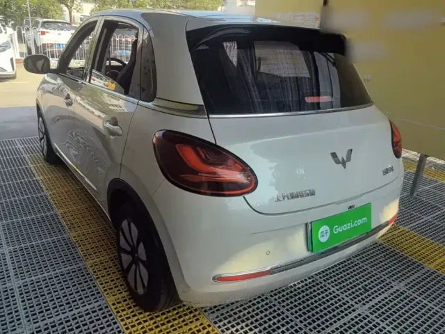 Wuling Bingo — Фото автомобиля 4