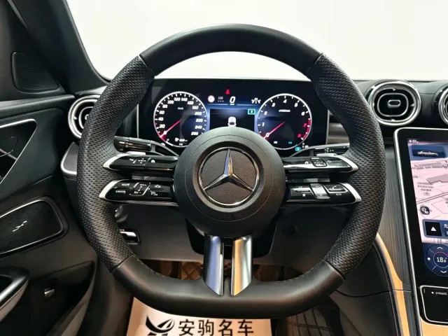 Mercedes-Benz C-Class — Фото автомобиля 11