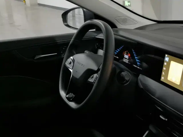 Roewe i5 — Фото автомобиля 22