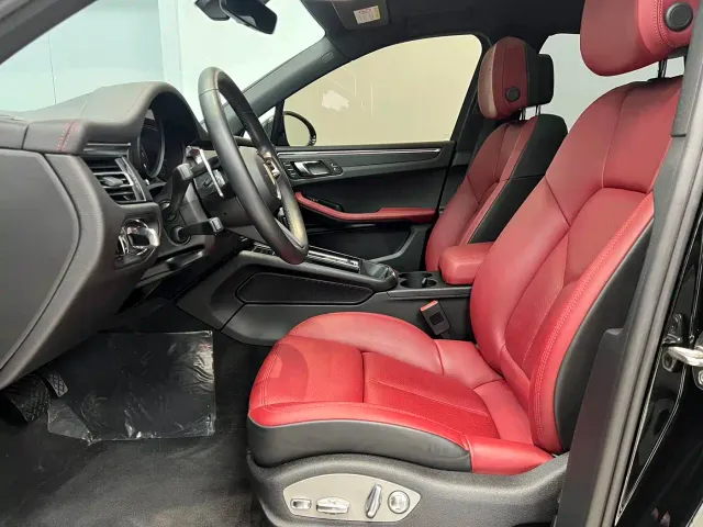 Porsche Macan — Фото автомобиля 11