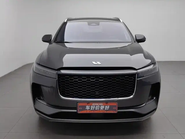 Li Auto ONE — Фото автомобиля 3