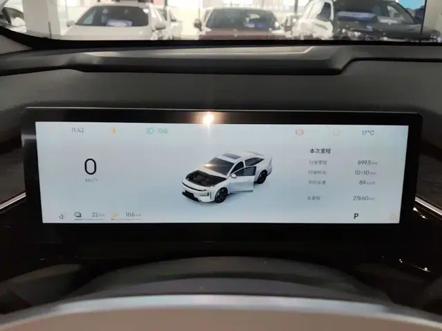 Geely Galaxy L6 — Фото автомобиля 11