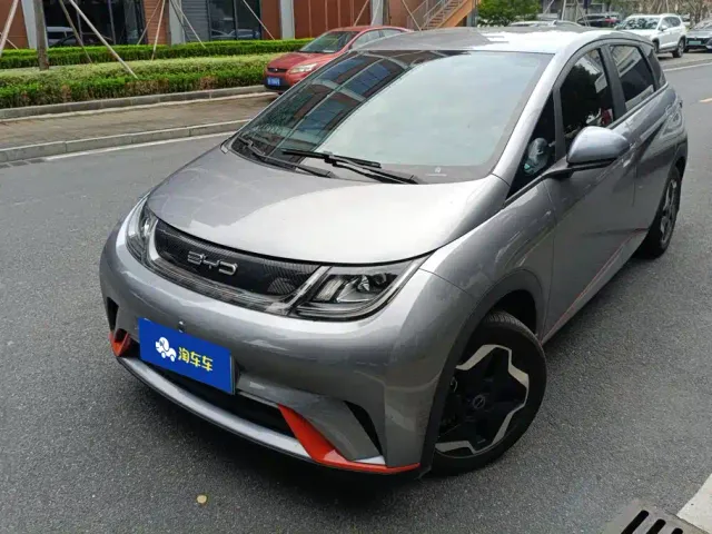 Фотография автомобиля — BYD Dolphin