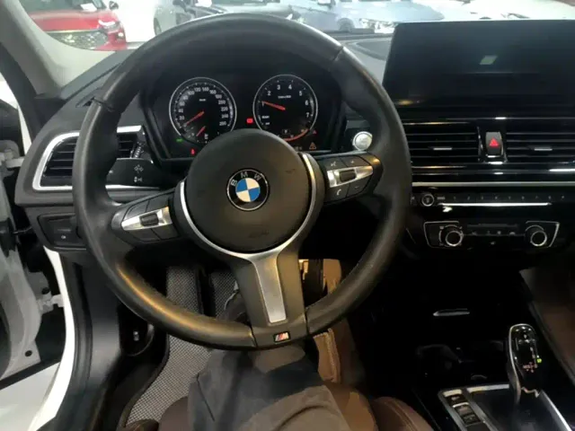 BMW 1 Series — Фото автомобиля 9