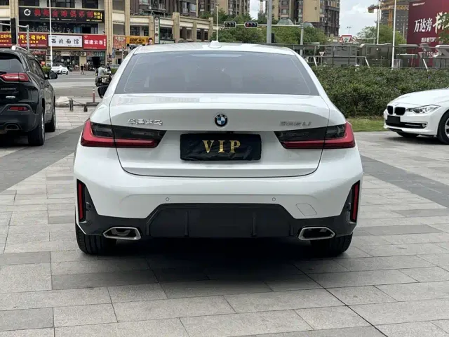 BMW 3 Series — Фото автомобиля 5